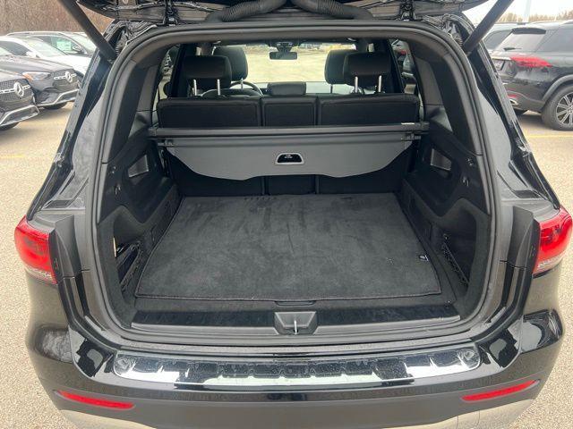 used 2023 Mercedes-Benz GLB 250 car, priced at $33,994