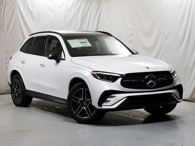 new 2026 Mercedes-Benz GLC 300 car, priced at $63,032