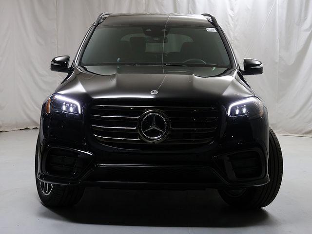 new 2026 Mercedes-Benz GLS 580 car, priced at $124,037