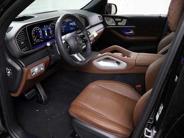 new 2026 Mercedes-Benz GLS 580 car, priced at $124,037