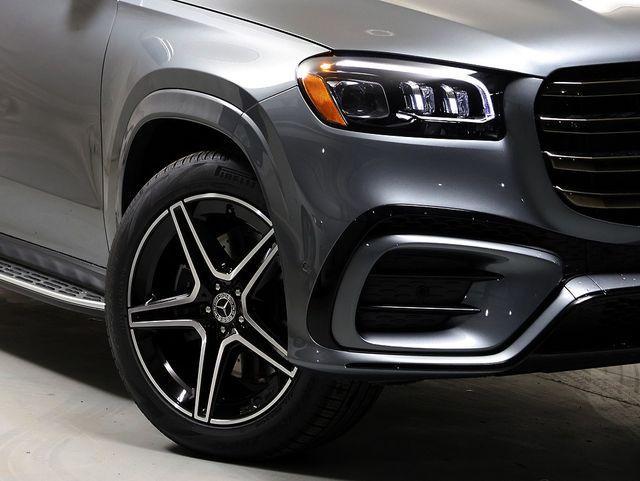 new 2026 Mercedes-Benz GLS 450 car, priced at $102,915