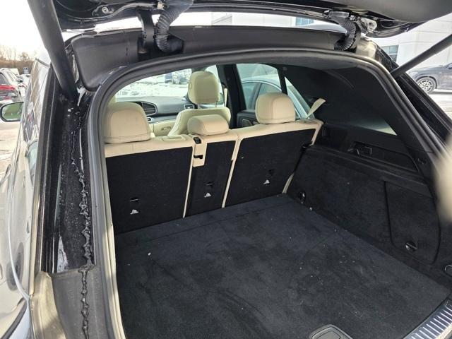 used 2023 Mercedes-Benz GLE 350 car, priced at $49,979