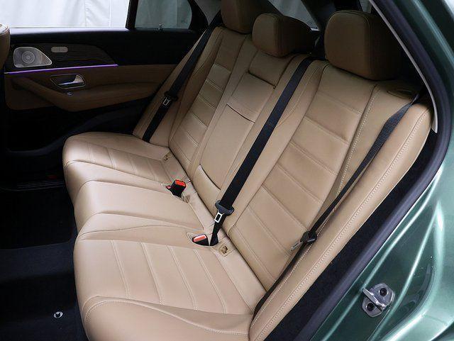 new 2026 Mercedes-Benz GLE 450 car, priced at $92,185