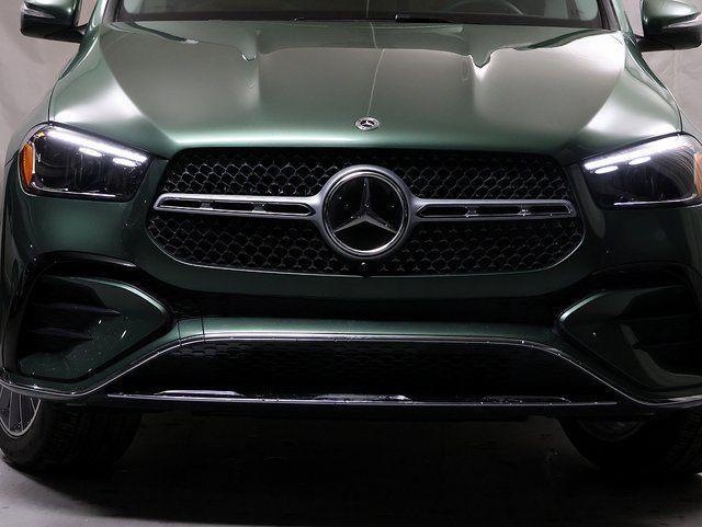 new 2026 Mercedes-Benz GLE 450 car, priced at $92,185