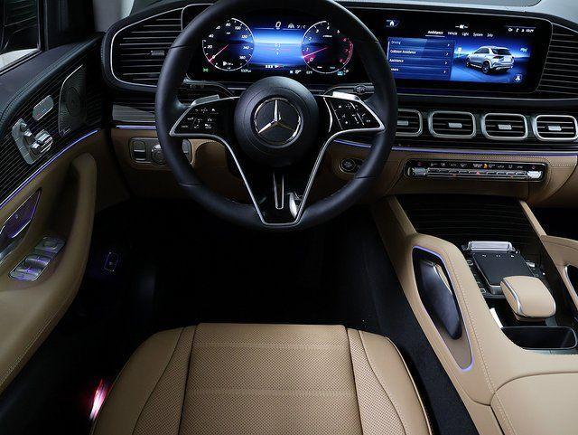new 2026 Mercedes-Benz GLE 450 car, priced at $92,185
