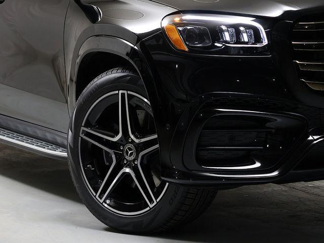 new 2026 Mercedes-Benz GLS 450 car, priced at $102,870