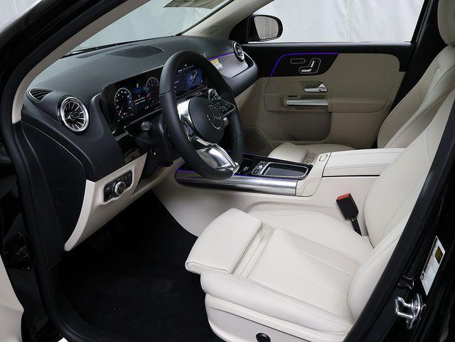 new 2026 Mercedes-Benz GLA 250 car, priced at $51,057
