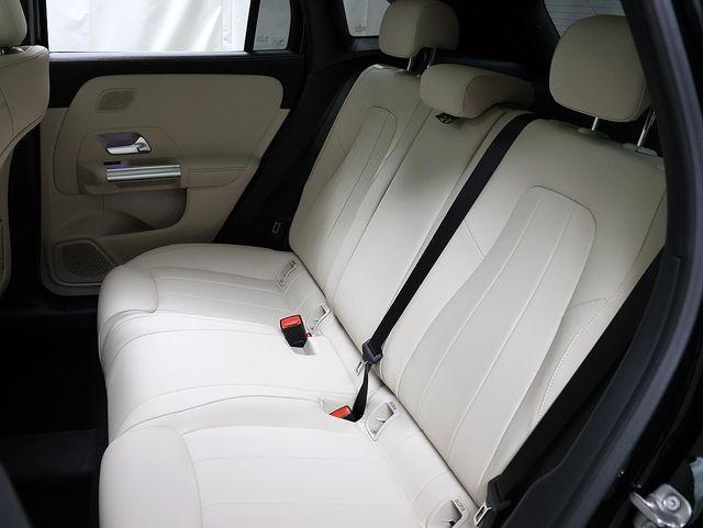 new 2026 Mercedes-Benz GLA 250 car, priced at $51,057