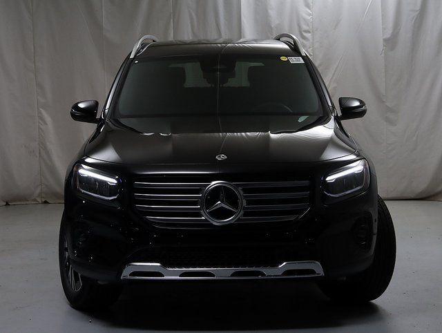new 2025 Mercedes-Benz GLB 250 car, priced at $51,095