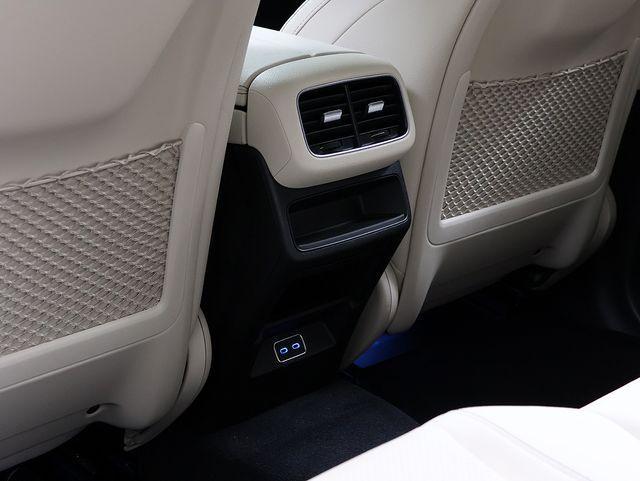 new 2026 Mercedes-Benz GLE 350 car, priced at $75,715