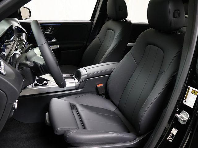 new 2026 Mercedes-Benz GLB 250 car, priced at $53,420