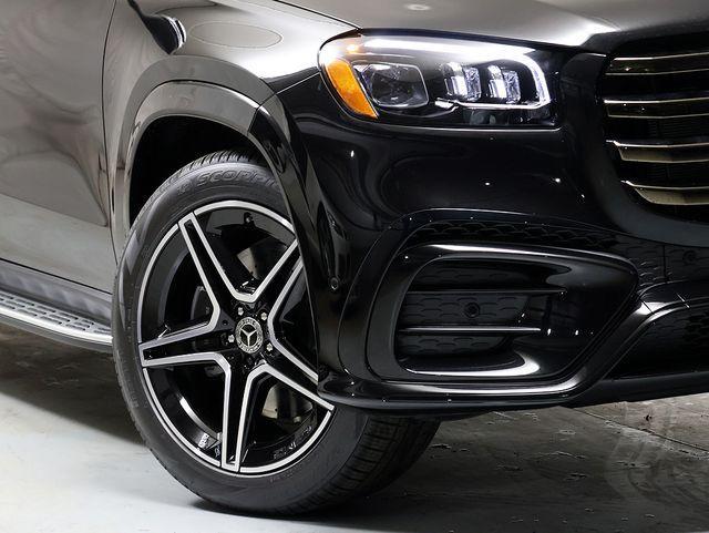 new 2026 Mercedes-Benz GLS 450 car, priced at $103,255