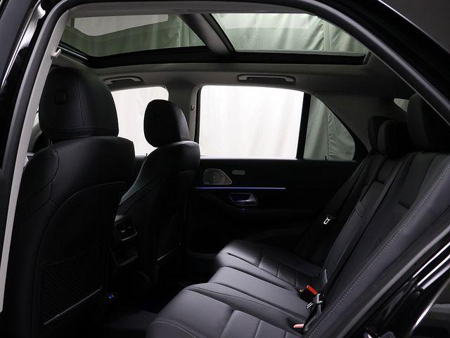 new 2026 Mercedes-Benz GLE 450 car, priced at $80,962