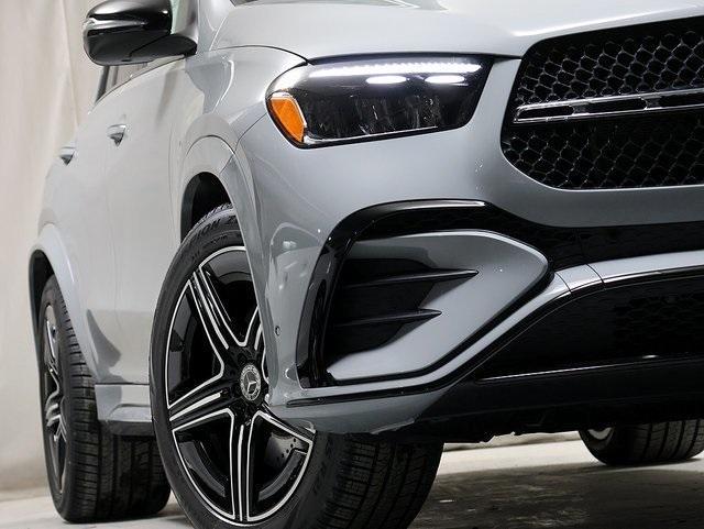 new 2026 Mercedes-Benz GLE 450 car, priced at $81,365