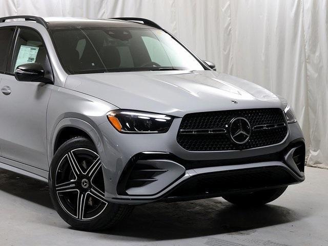 new 2026 Mercedes-Benz GLE 450 car, priced at $81,365