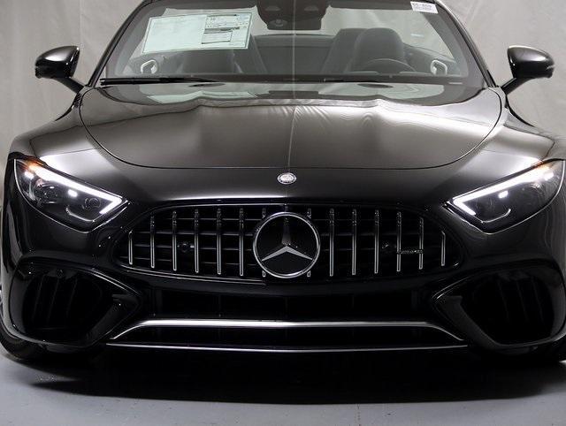 new 2025 Mercedes-Benz AMG SL 55 car, priced at $150,020