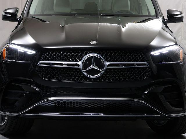 new 2026 Mercedes-Benz GLE 450 car, priced at $80,492