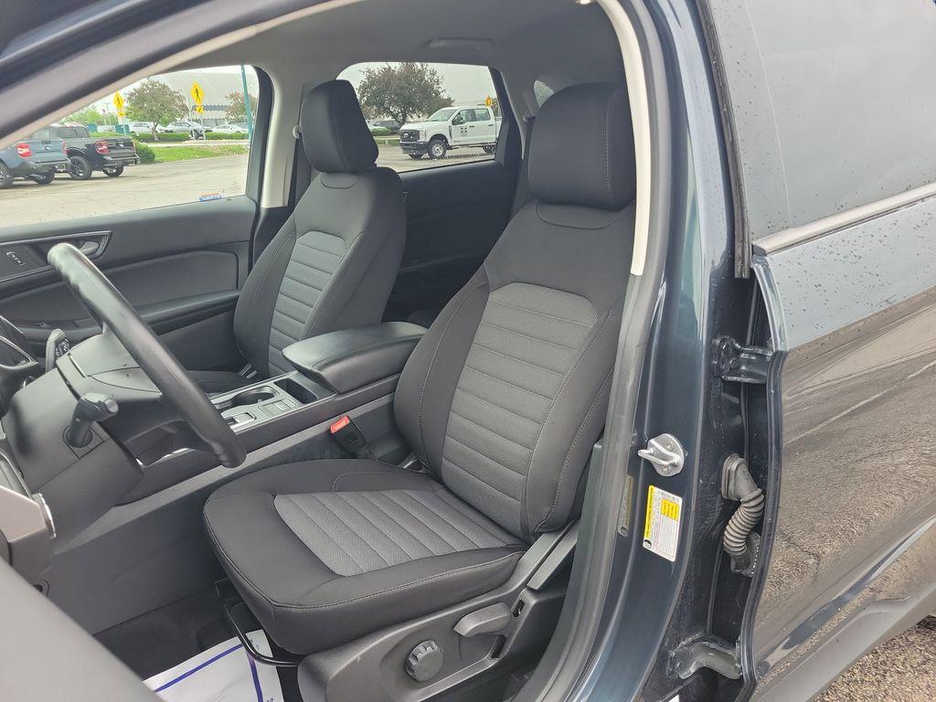 used 2024 Ford Edge car, priced at $19,779