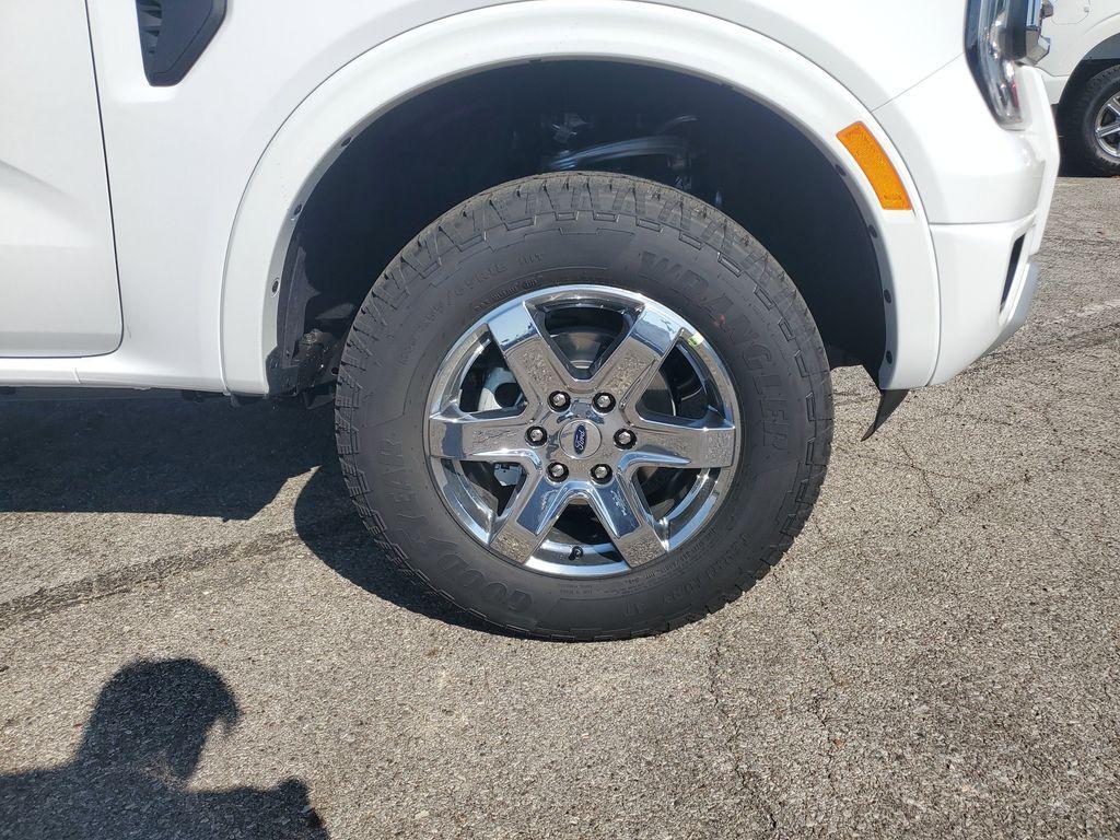 new 2025 Ford Ranger car, priced at $39,001