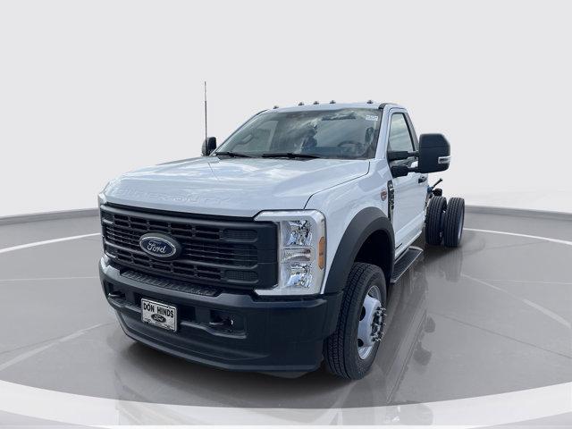 new 2025 Ford F-450 car, priced at $71,700