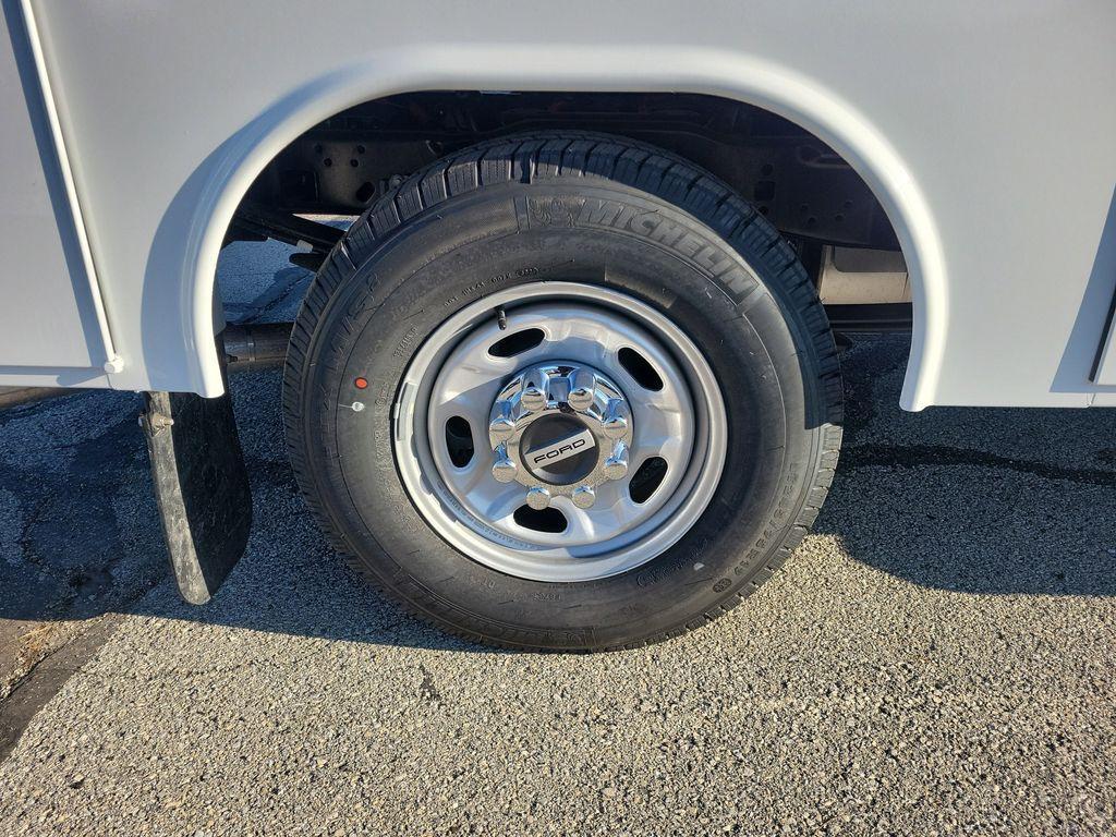 new 2026 Ford F-250 car, priced at $61,156