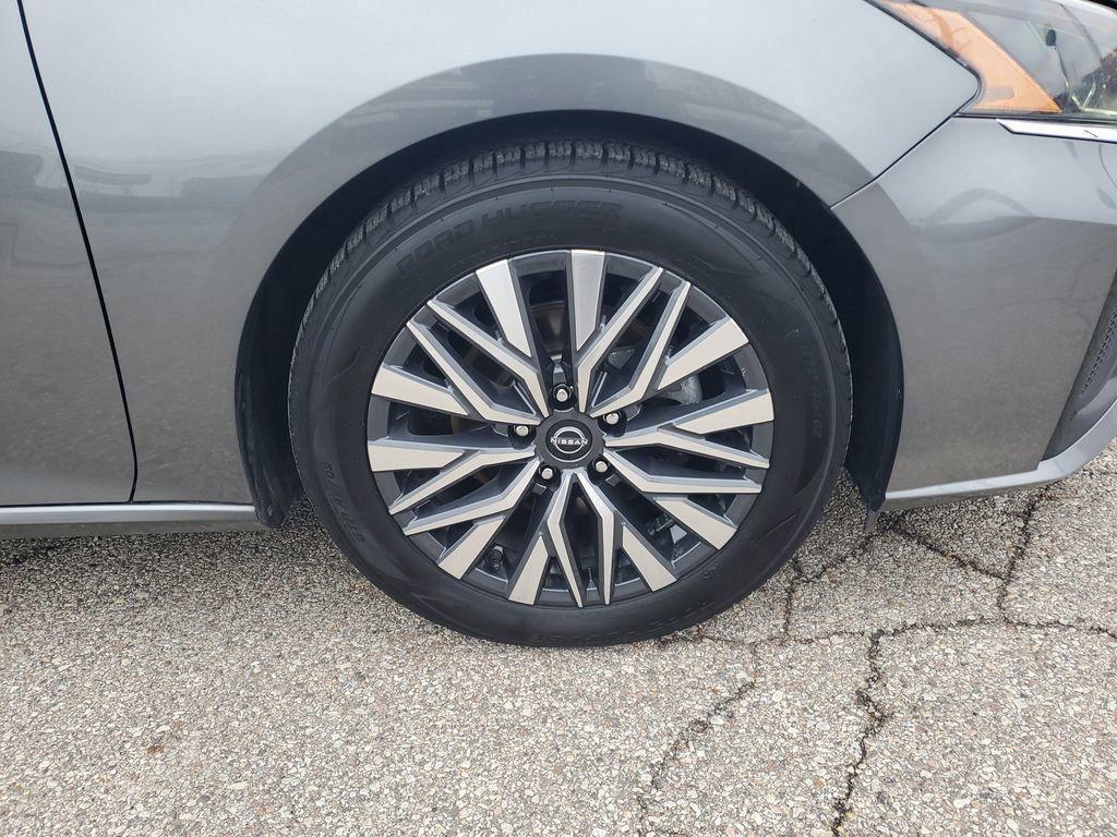 used 2023 Nissan Altima car, priced at $15,931