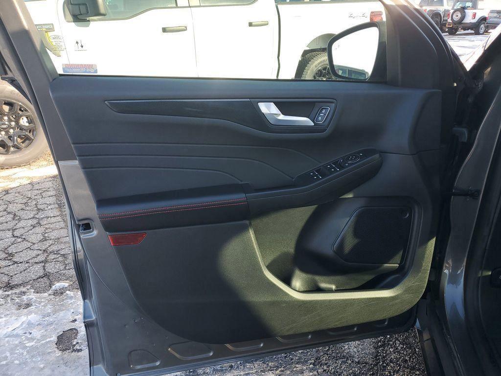 used 2024 Ford Escape car, priced at $20,859