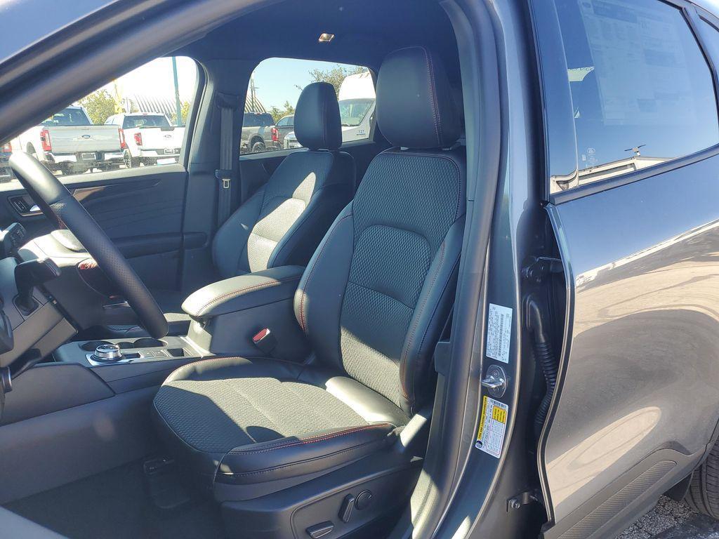 new 2026 Ford Escape car, priced at $31,379