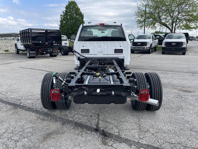 new 2025 Ford F-450 car, priced at $71,700