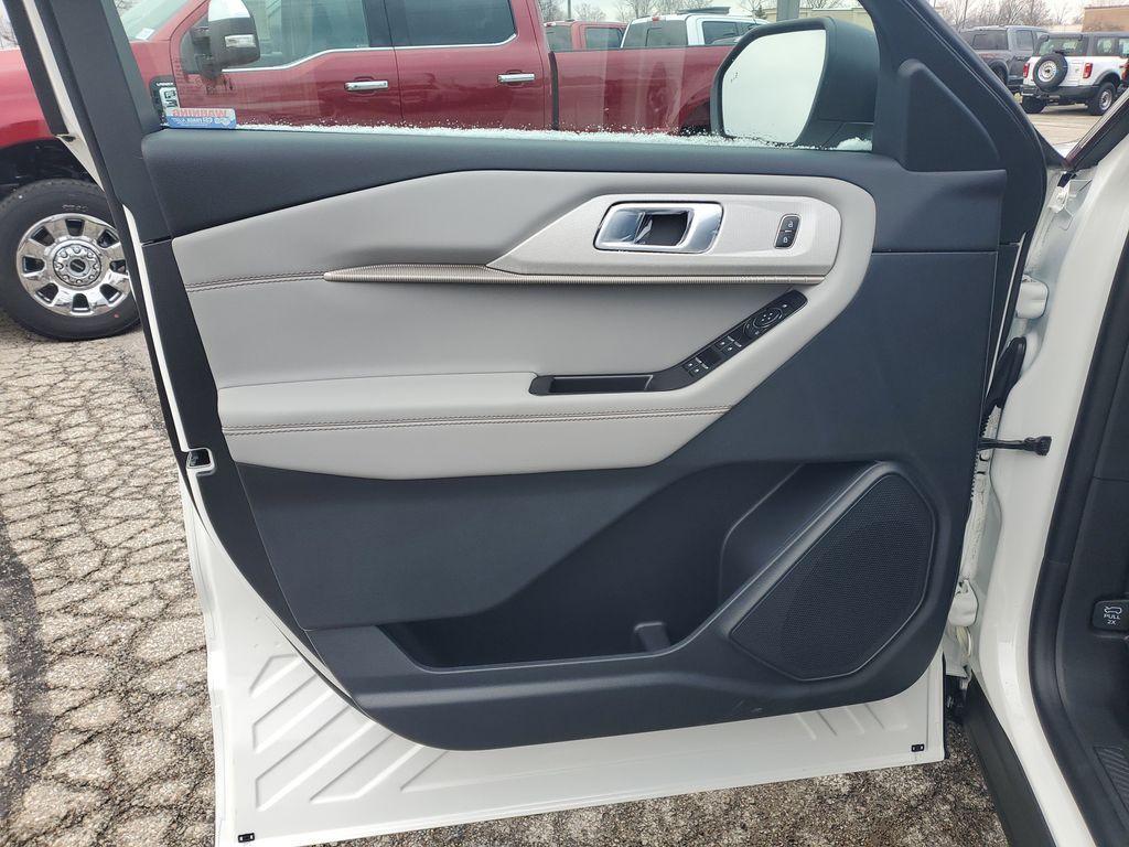 new 2026 Ford Explorer car, priced at $45,585