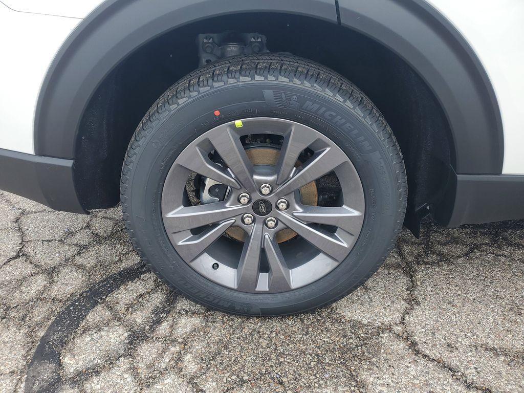 new 2026 Ford Explorer car, priced at $45,585