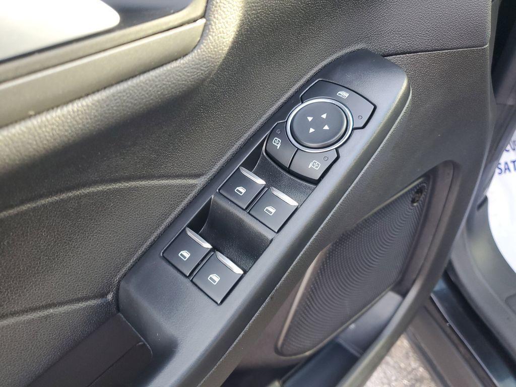 used 2023 Ford Escape car, priced at $21,186