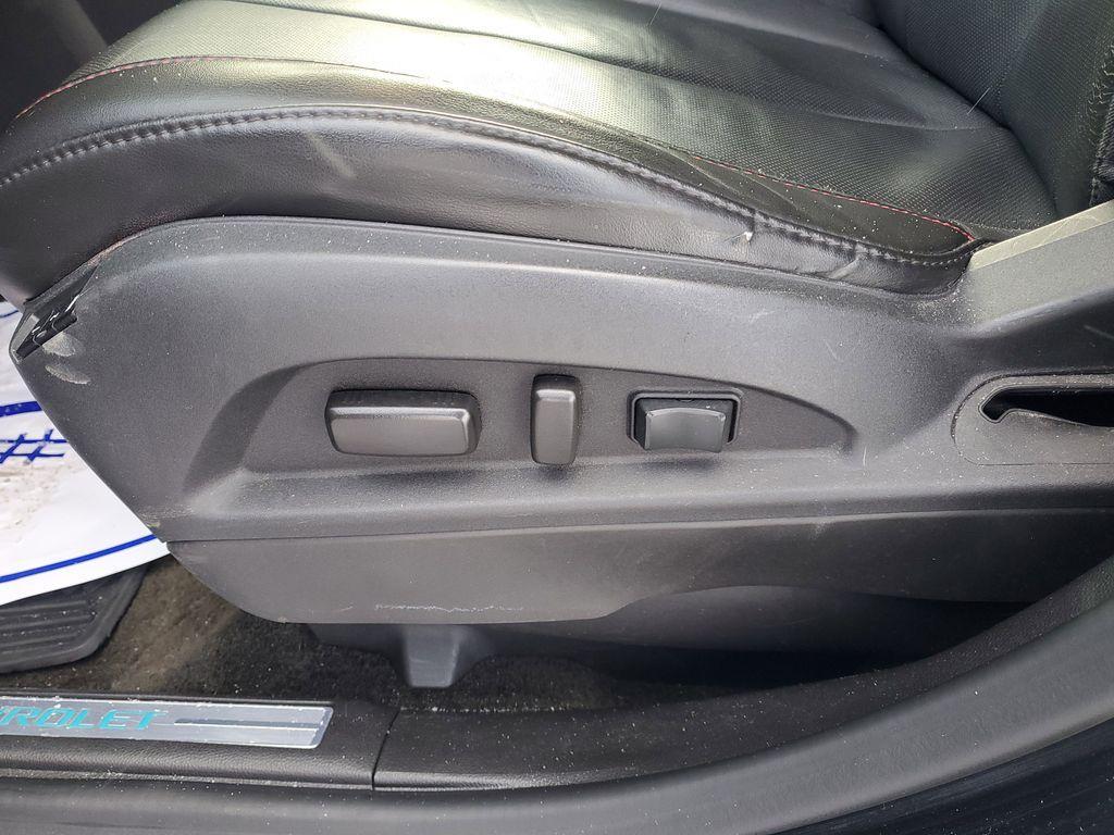 used 2017 Chevrolet Equinox car, priced at $9,408