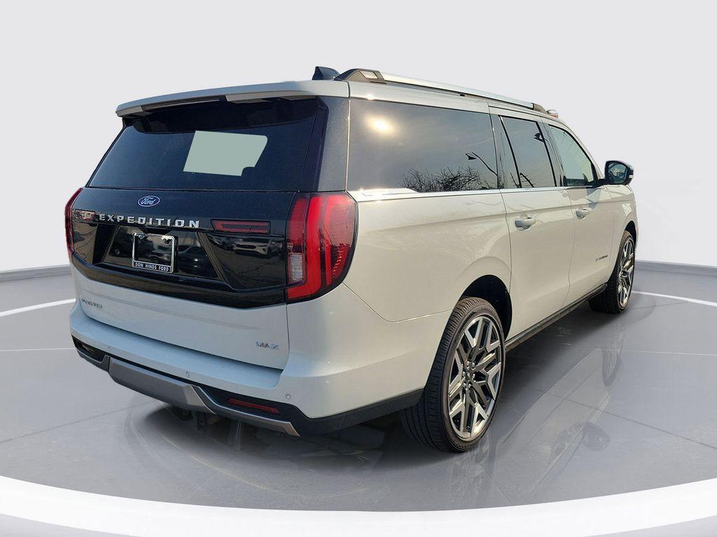 new 2025 Ford Expedition Max car
