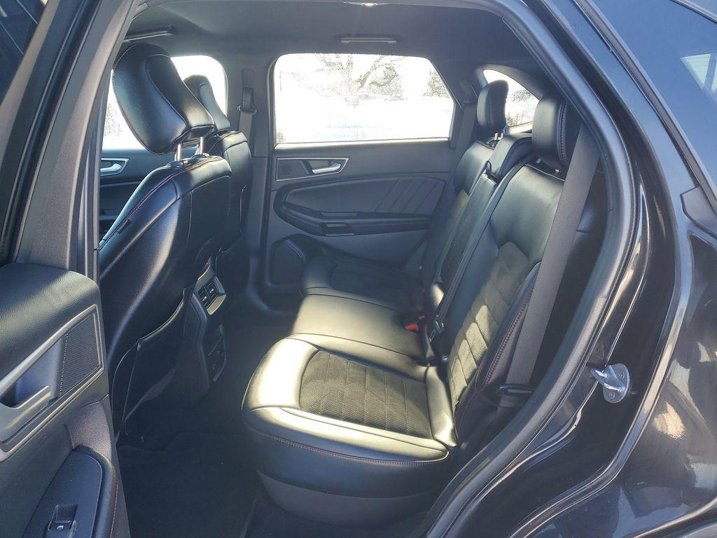 used 2022 Ford Edge car, priced at $21,108