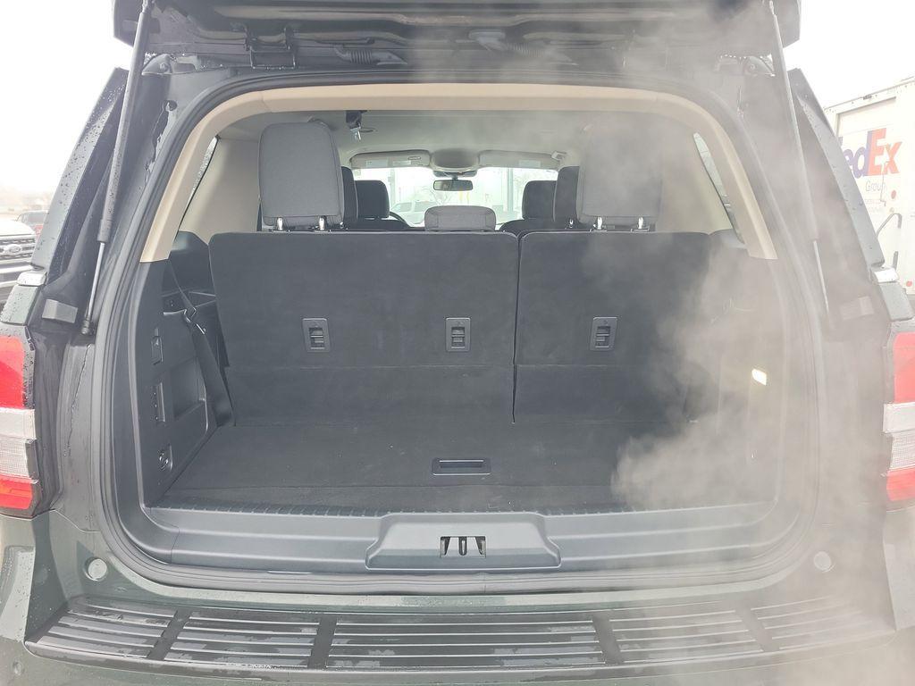 used 2023 Ford Expedition car, priced at $44,158