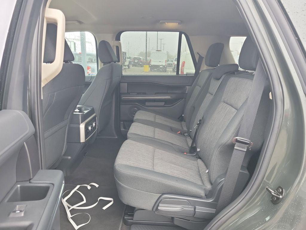 used 2023 Ford Expedition car, priced at $44,158