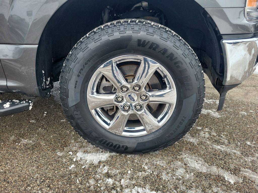 used 2019 Ford F-150 car, priced at $17,658