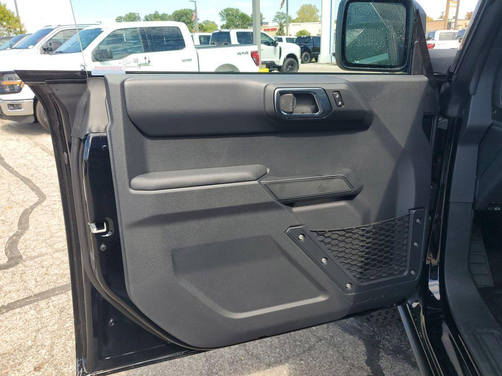 new 2025 Ford Bronco car, priced at $58,536