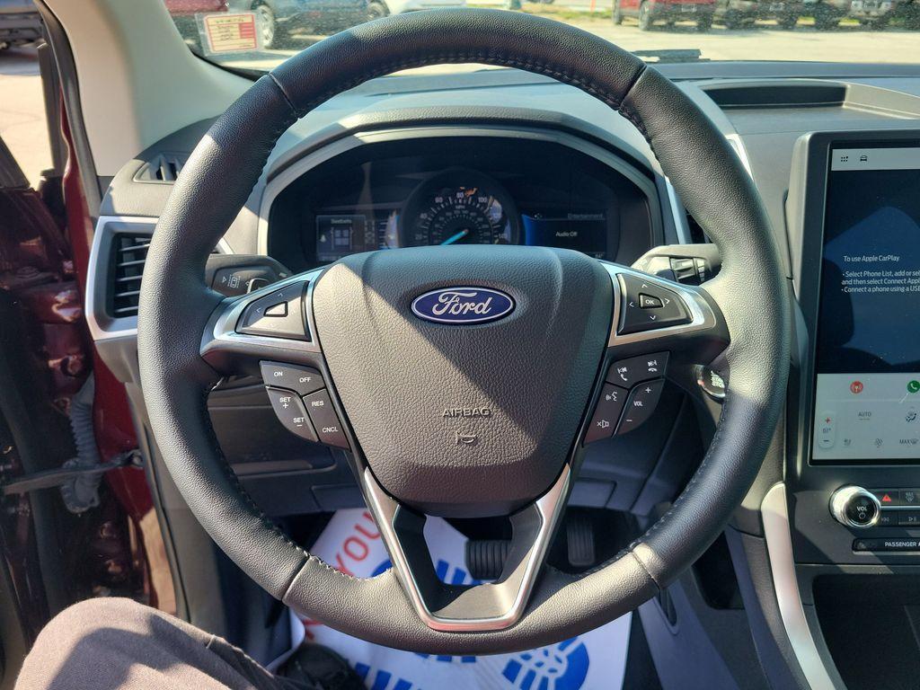 used 2023 Ford Edge car, priced at $27,536