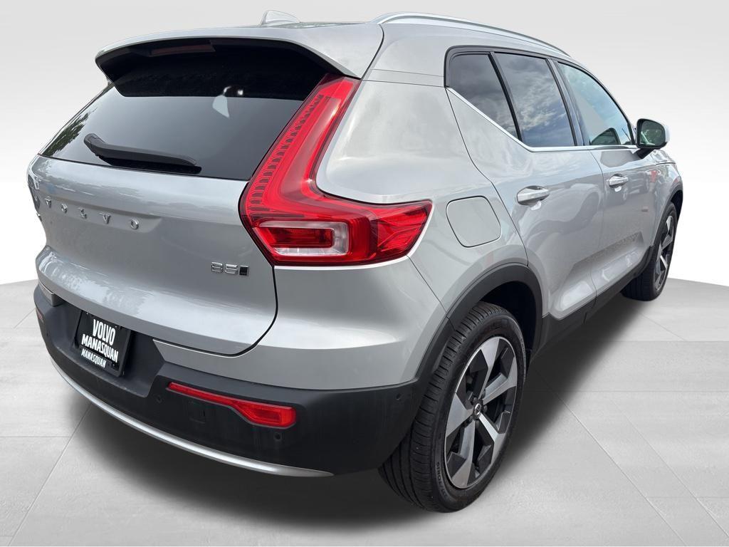 used 2025 Volvo XC40 car, priced at $35,490