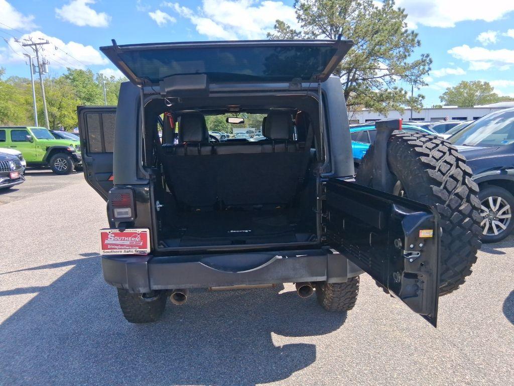 used 2016 Jeep Wrangler Unlimited car, priced at $17,995