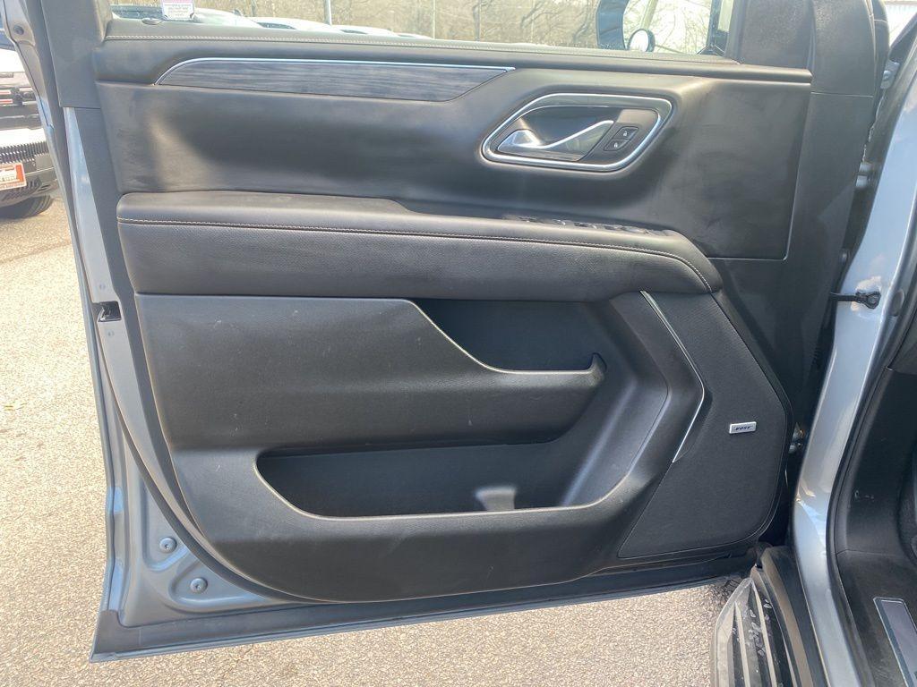 used 2024 GMC Yukon XL car, priced at $58,995