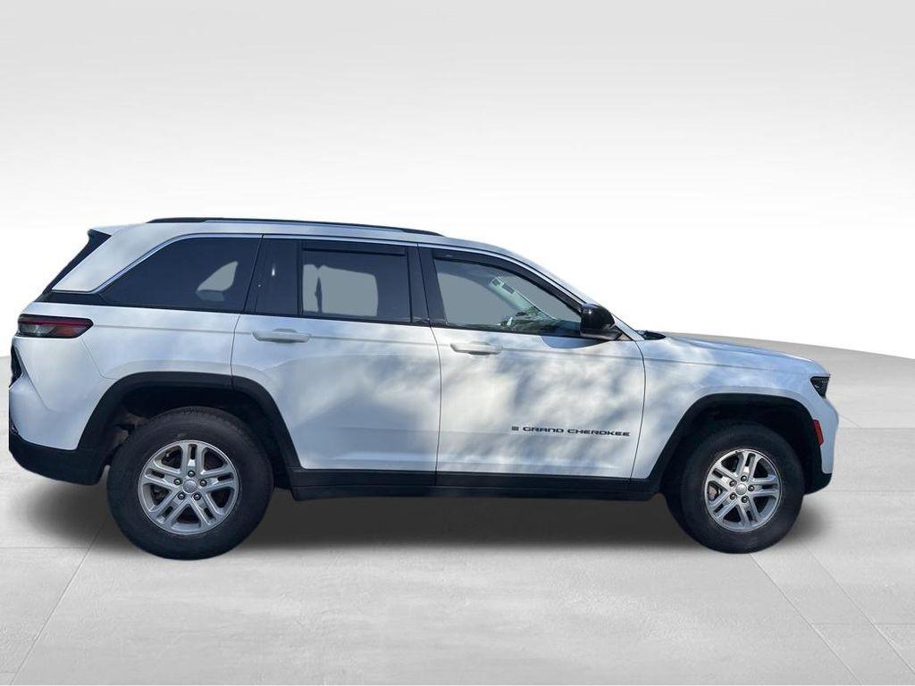 used 2023 Jeep Grand Cherokee car, priced at $27,900