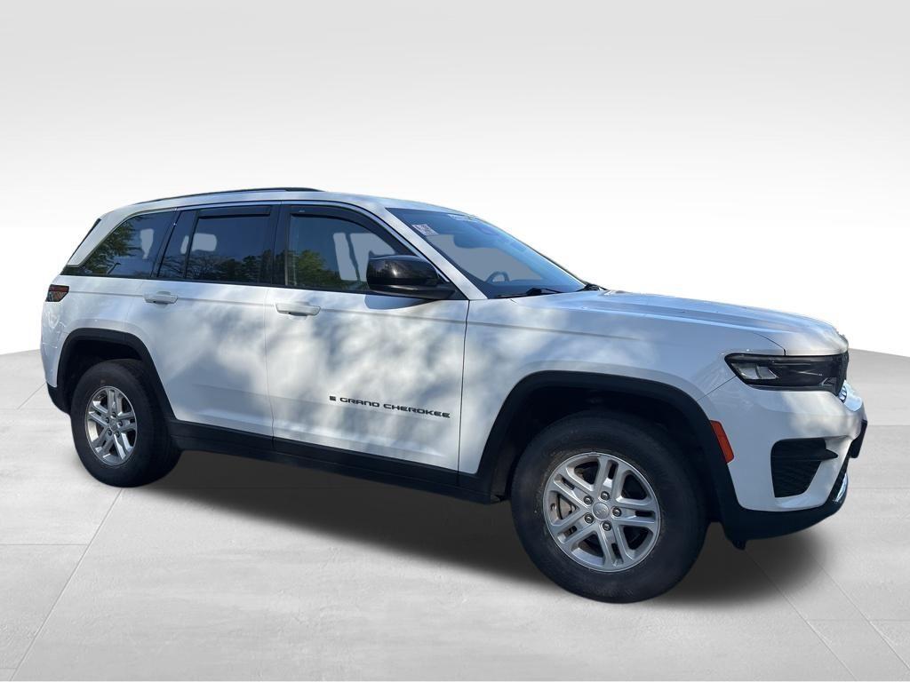 used 2023 Jeep Grand Cherokee car, priced at $27,900