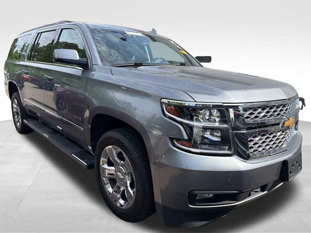 used 2019 Chevrolet Suburban car, priced at $27,995