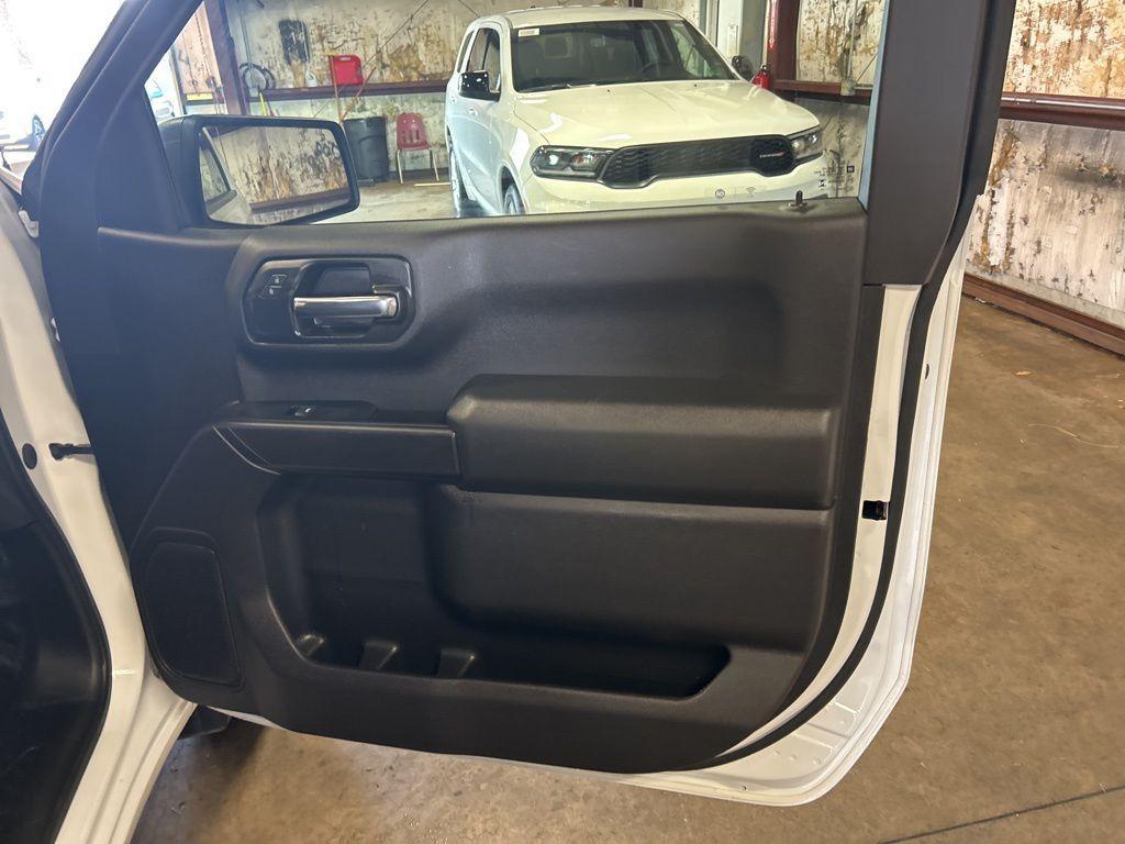 used 2024 GMC Sierra 1500 car, priced at $25,995