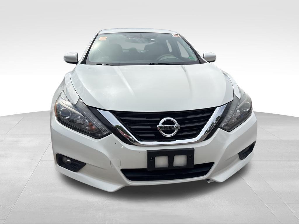 used 2016 Nissan Altima car, priced at $13,999