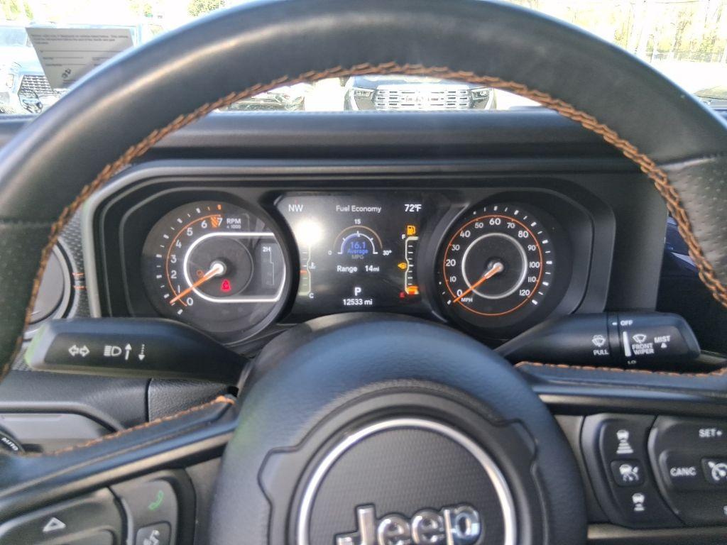 used 2025 Jeep Gladiator car, priced at $46,400