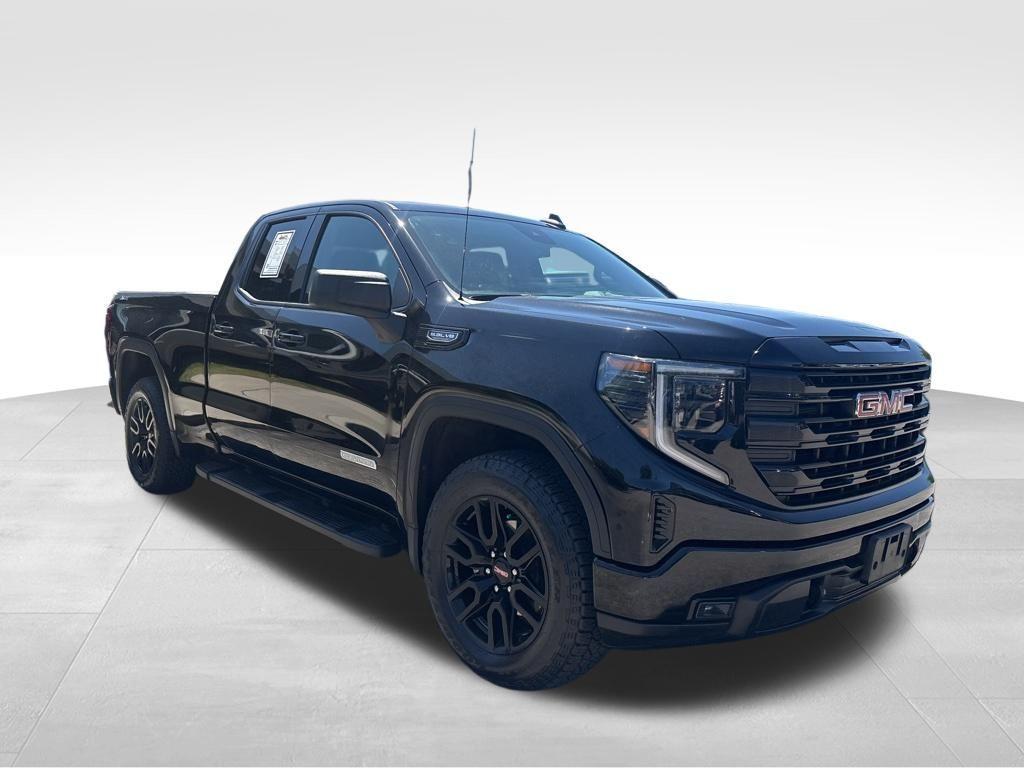 used 2022 GMC Sierra 1500 car, priced at $40,350